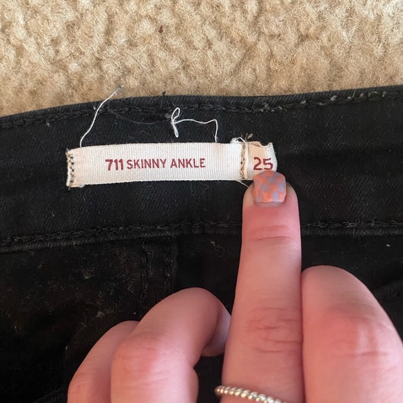 LEVI’s 711 SKINNY JEANS - Picture 4 of 5